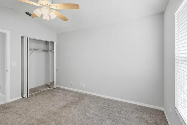 Residence photo 17