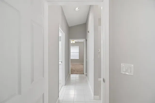Residence photo 19