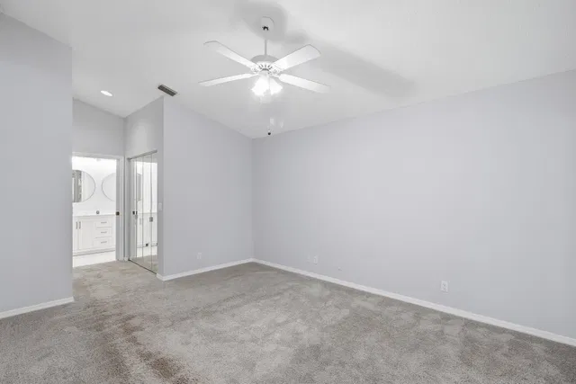 Residence photo 20