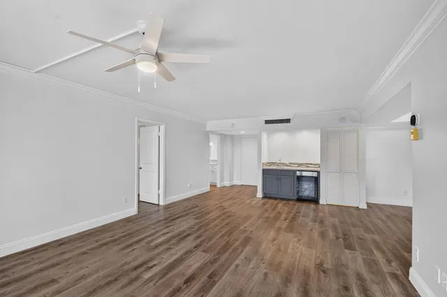 South Palm Beach Unit 303 photo 5
