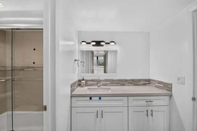 South Palm Beach Unit 303 photo 26