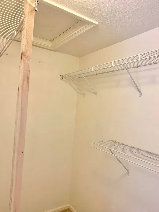  Residence photo 24