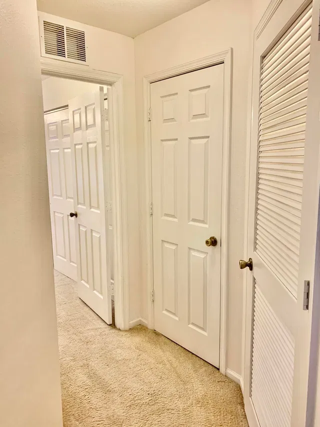  Residence photo 32