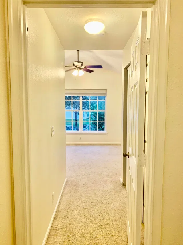 Residence photo 34