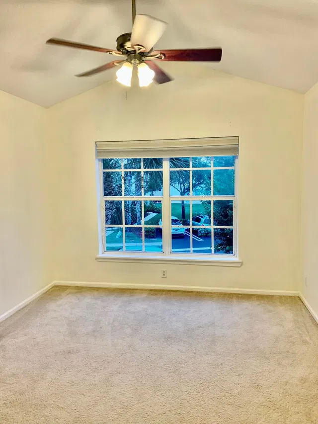  Residence photo 37