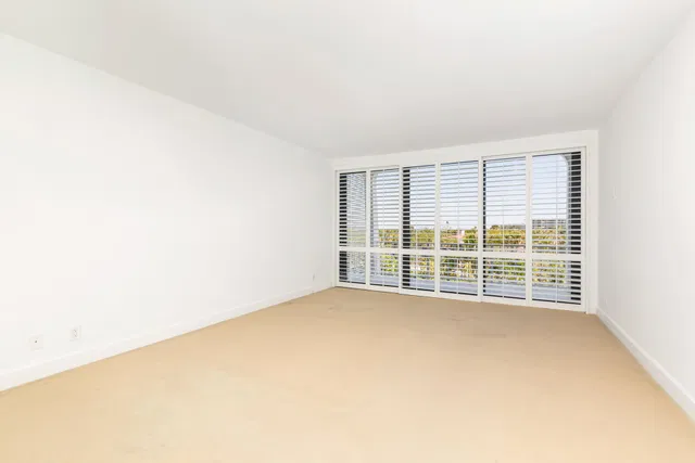 South Palm Beach Unit 307A photo 13