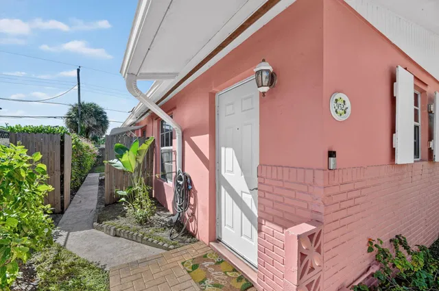 West Palm Beach Residence photo 6