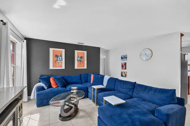 West Palm Beach Residence photo 8
