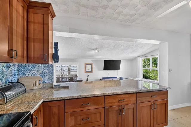 West Palm Beach Residence photo 15