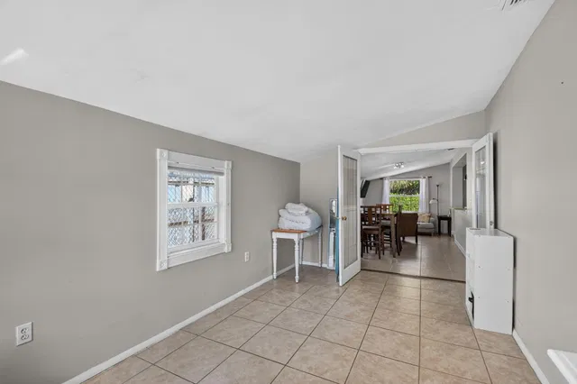 West Palm Beach Residence photo 23