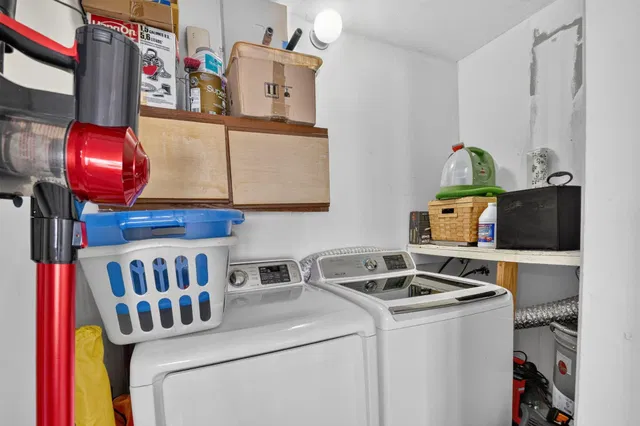 West Palm Beach Residence photo 26