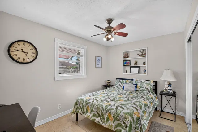 West Palm Beach Residence photo 28