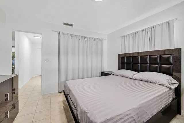  Residence photo 26