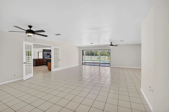 Residence photo 6