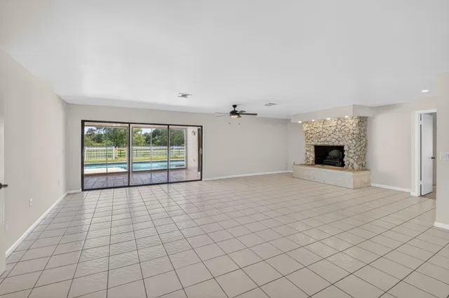Residence photo 7