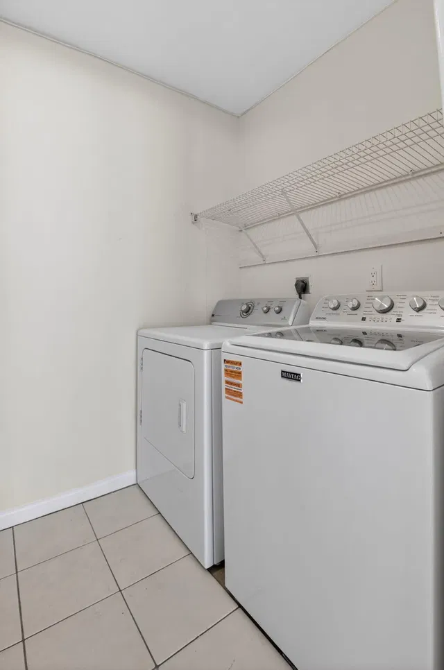 Residence photo 25