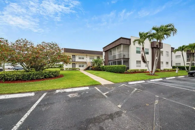  Residence photo 31