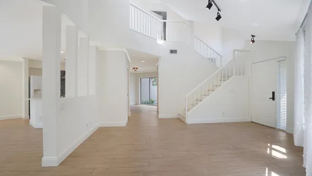 Residence photo 15