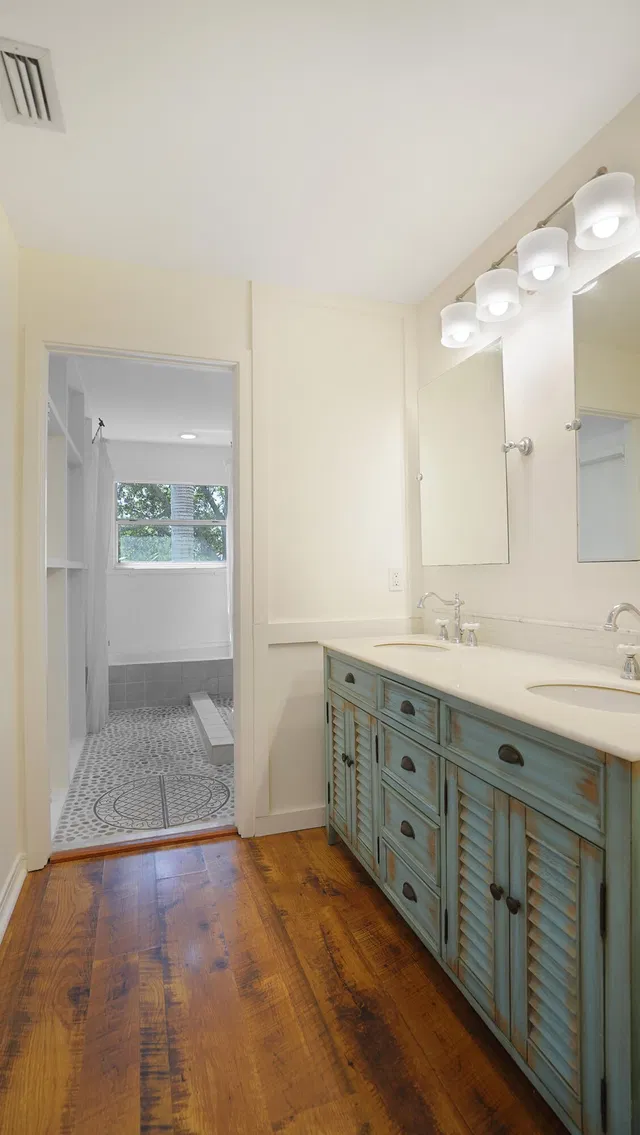 Residence photo 23