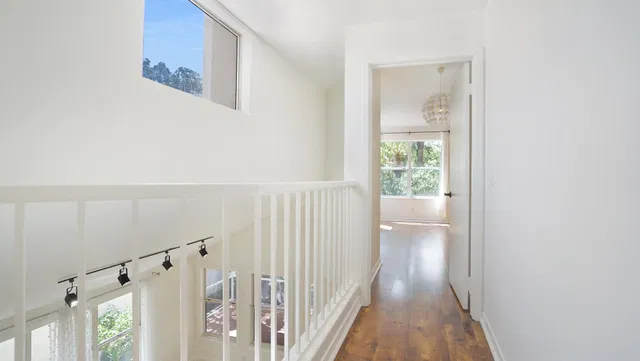 Residence photo 27