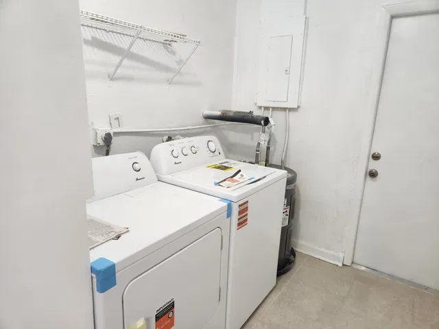 Residence photo 17