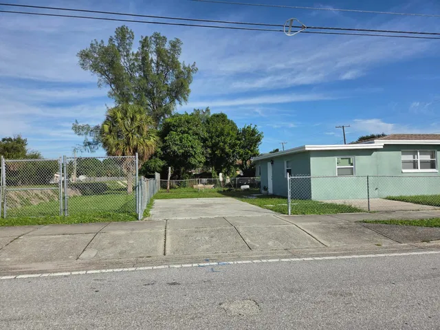 Residence photo 23