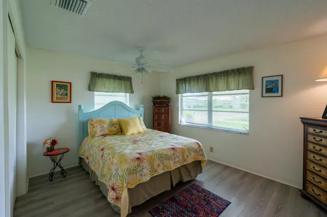  Residence photo 16