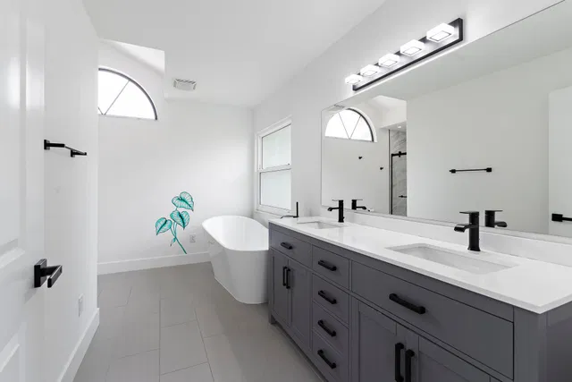 Rocky Point Residence photo 16