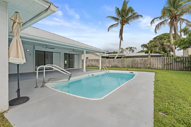 Rocky Point Residence photo 25