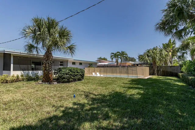  Residence photo 4