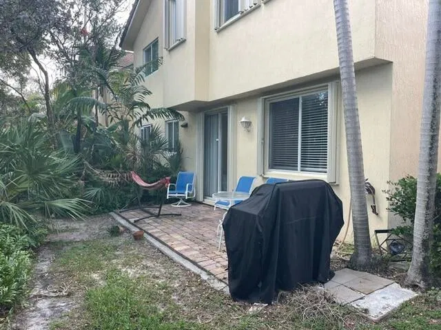  Residence photo 12