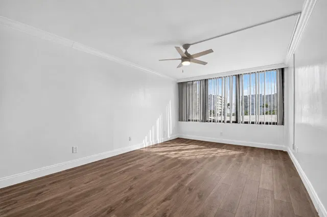 South Palm Beach Unit 303 photo 20