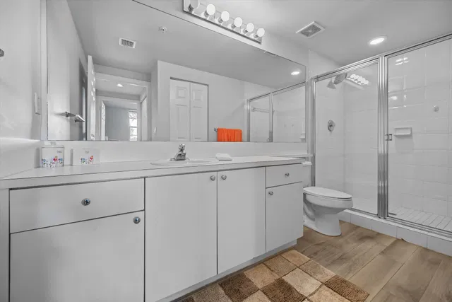  Unit 102 photo 15