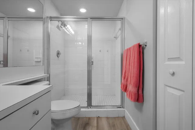  Unit 102 photo 16