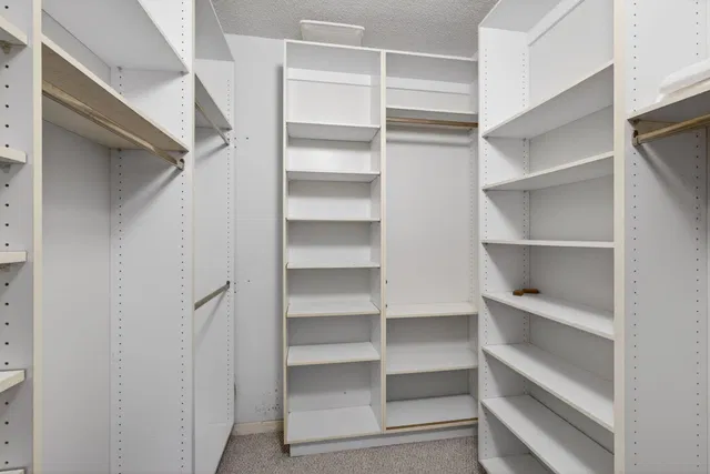 Residence photo 28