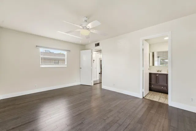 Residence photo 11