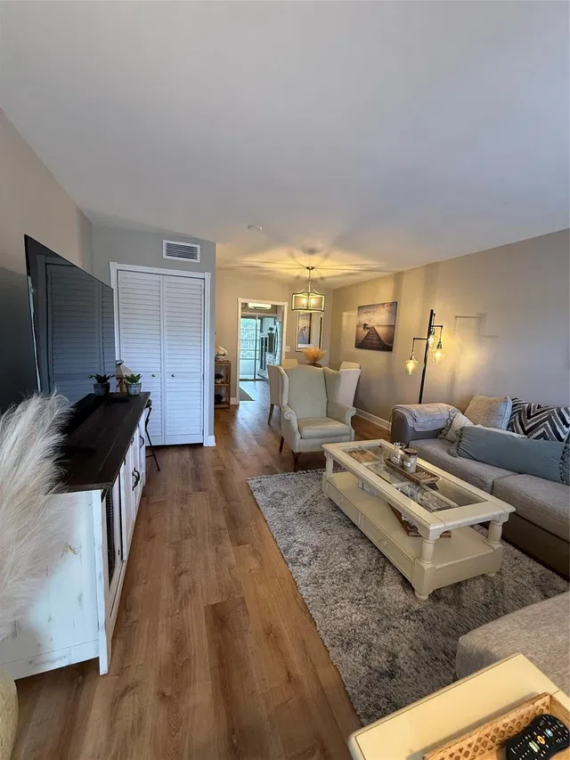  Unit 205 photo 5