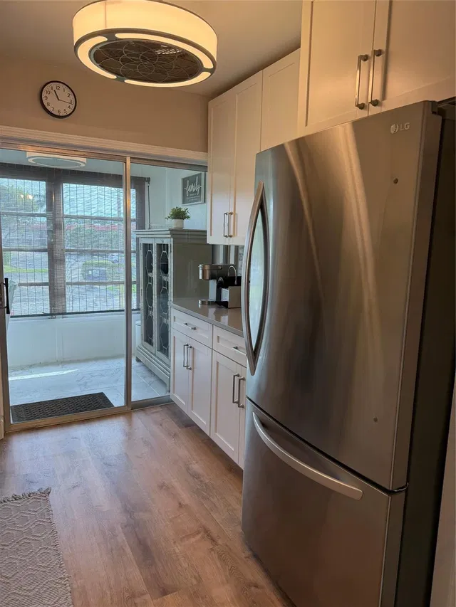  Unit 205 photo 8