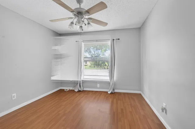 Residence photo 15