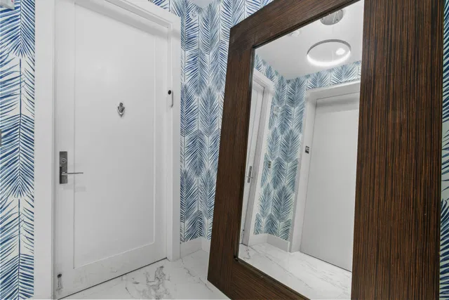 Water Club North Palm Beach Unit PH2204 photo 2