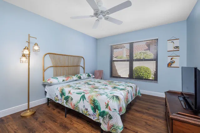 Residence photo 18