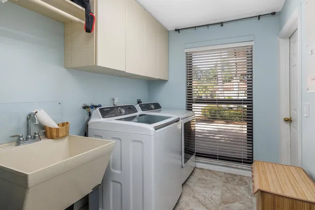 Residence photo 23