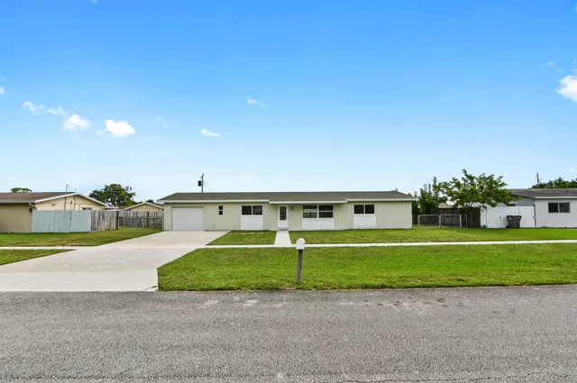 Residence photo 2