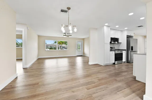 Residence photo 11