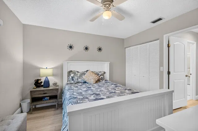 Unit 202 photo 59