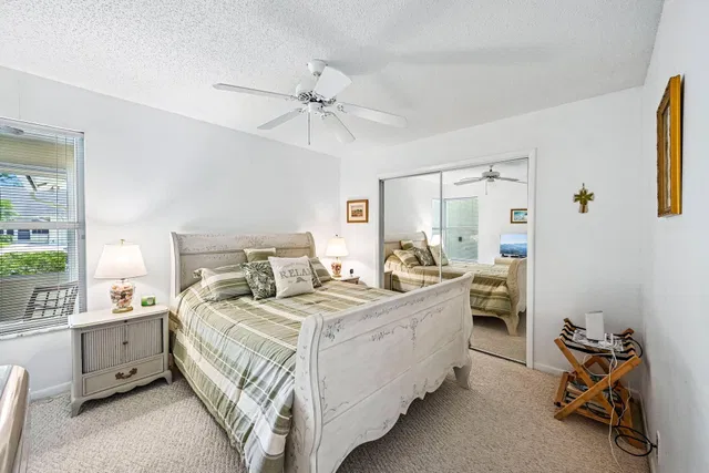 Residence photo 25