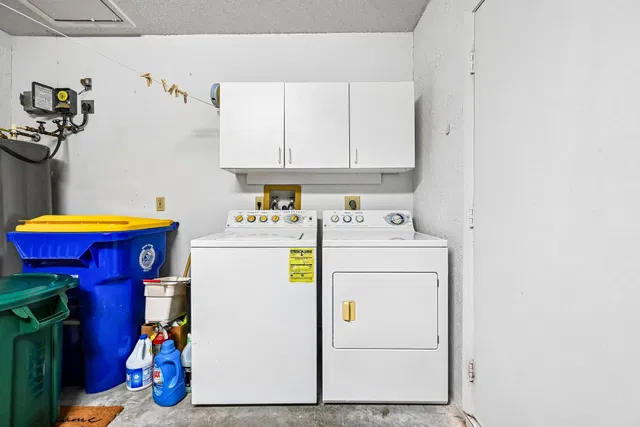 Residence photo 28