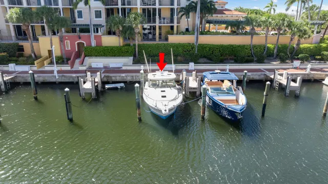Jupiter Yacht Club Residence photo 2