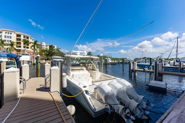 Jupiter Yacht Club Residence photo 3