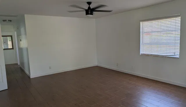Residence photo 9